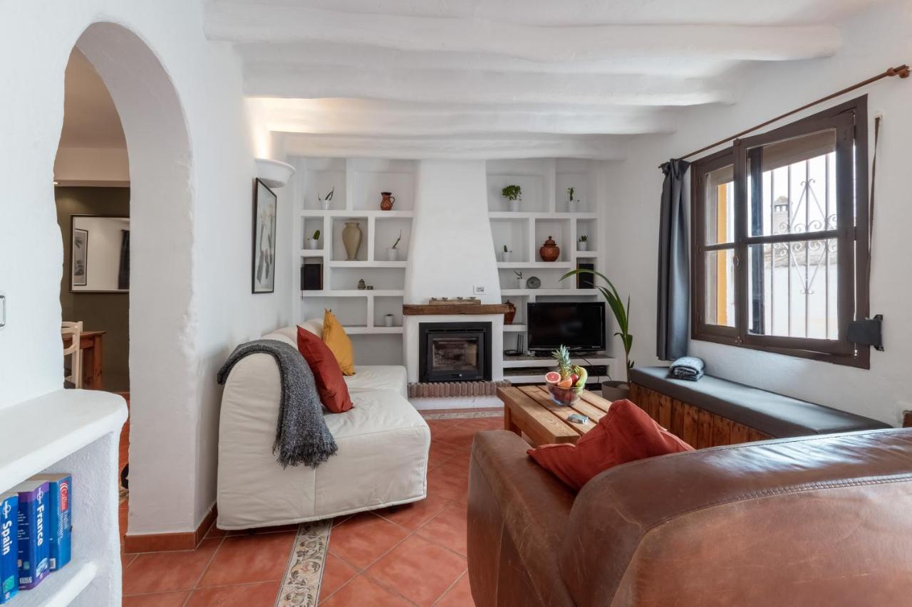 Town House With Roof Terrace And Plunge Pool Vila Alcaucín Exterior foto