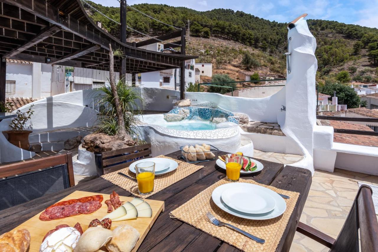 Town House With Roof Terrace And Plunge Pool Vila Alcaucín Exterior foto