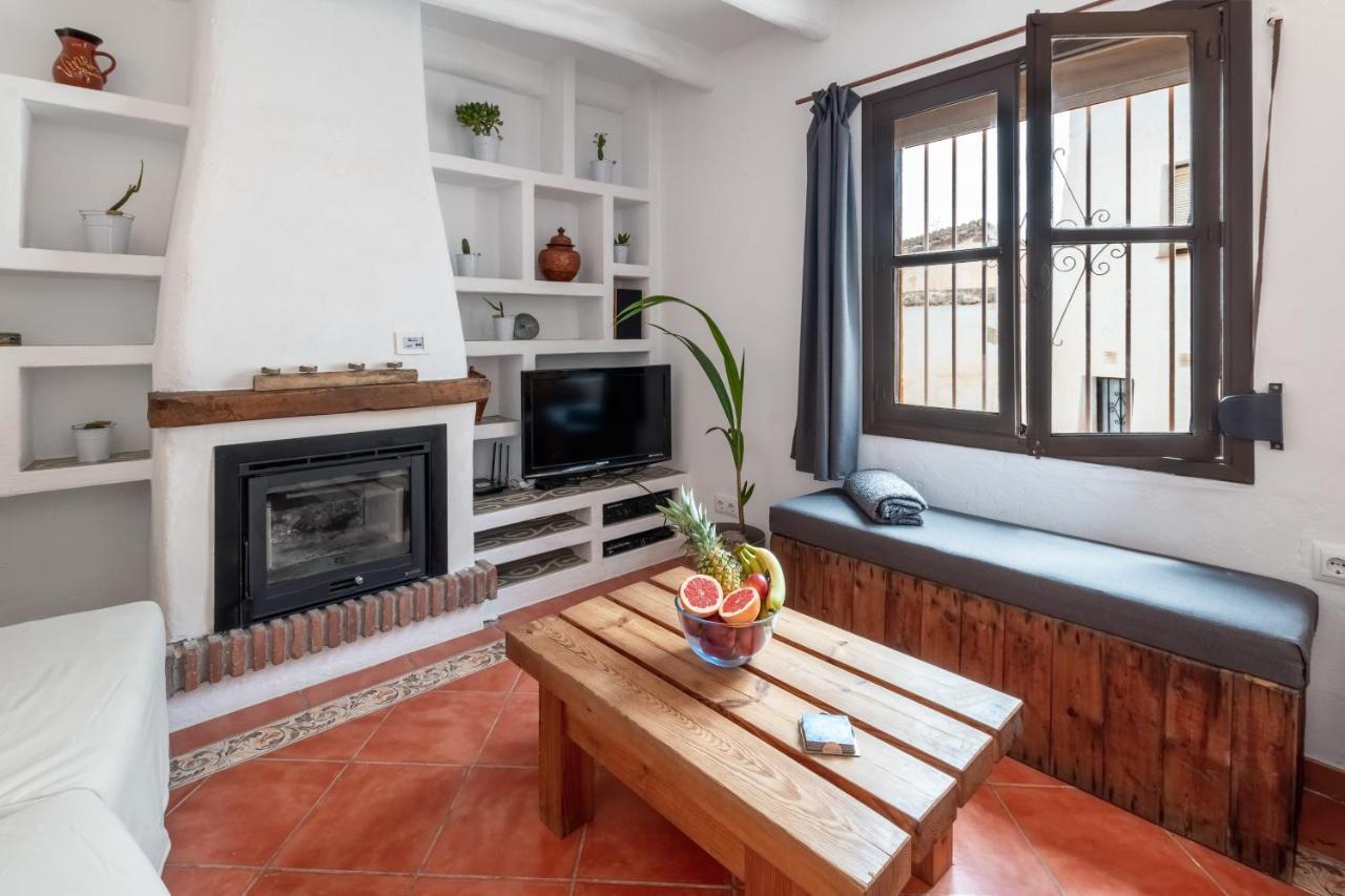 Town House With Roof Terrace And Plunge Pool Vila Alcaucín Exterior foto
